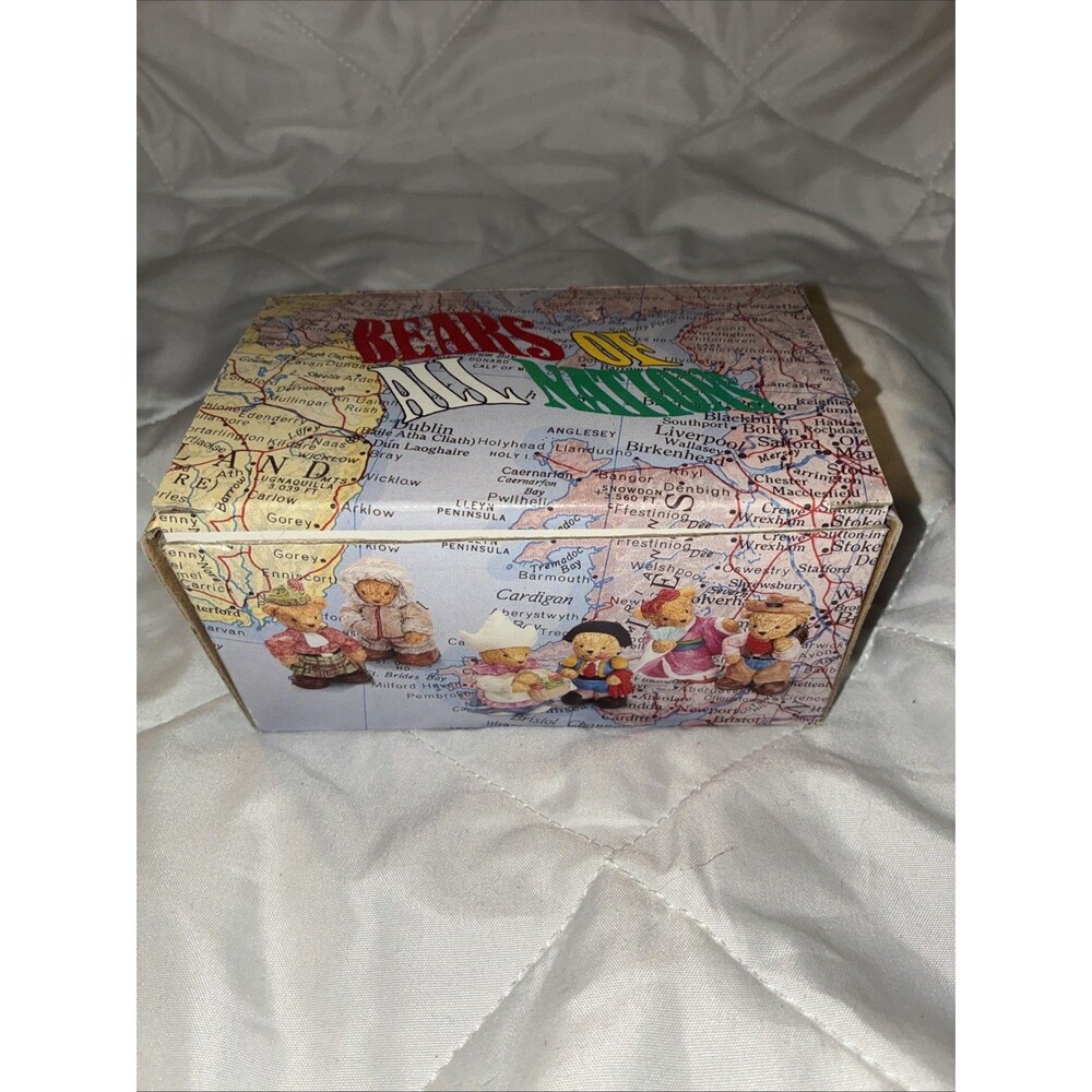 Vintage 1994 Vantage Bears Of All Nations Resin Figurines Box Set Complete 6pc